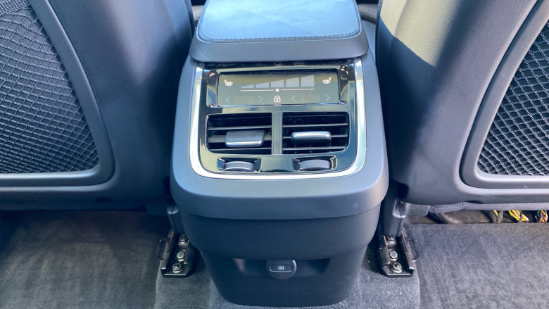 Volvo XC90 2.0 B5D [235] Plus Dark 5dr AWD Geartronic Diesel Estate